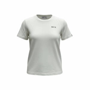 T-shirt blanc manches courtes femme vue de face mis en scène sur fond blanc.